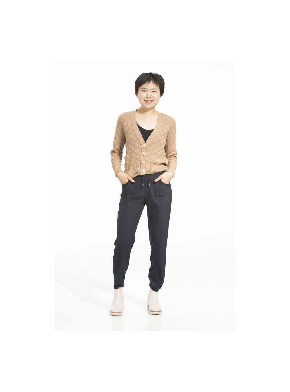 Ava Merino Cardi