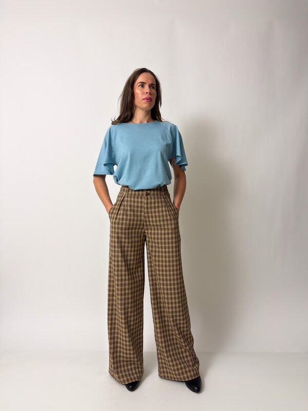 Bee Top