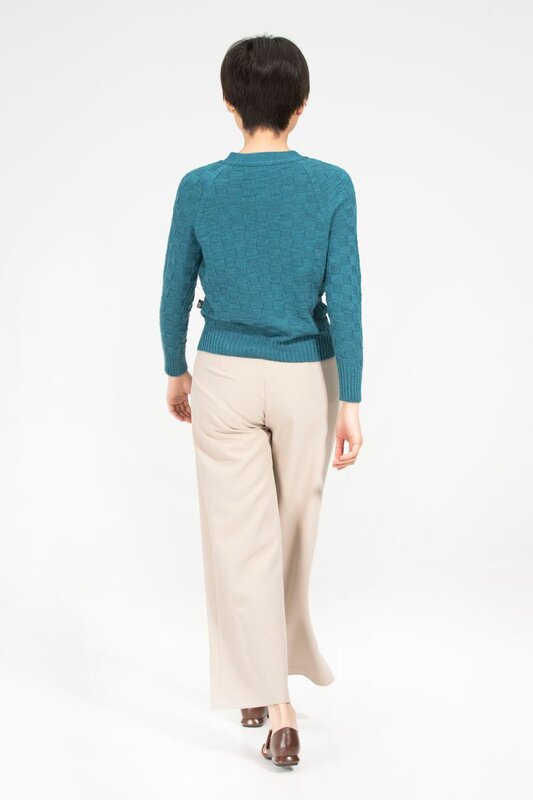 Ava Merino Cardi