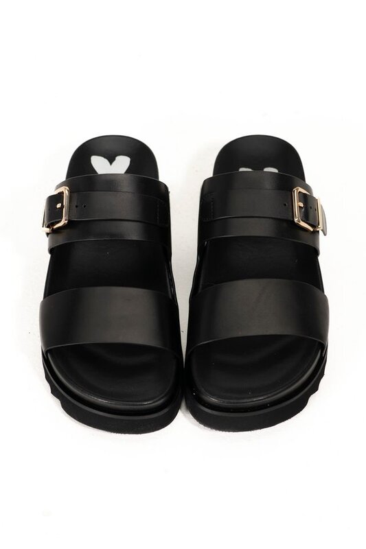 Becca Shoe