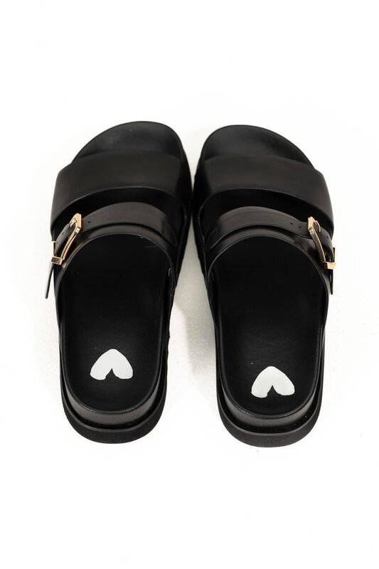 Becca Shoe