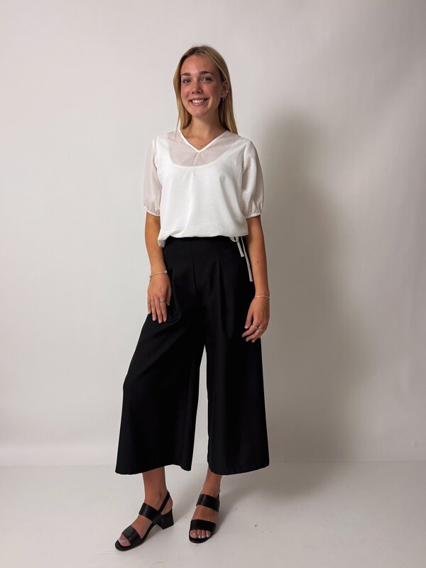 Maggie Top