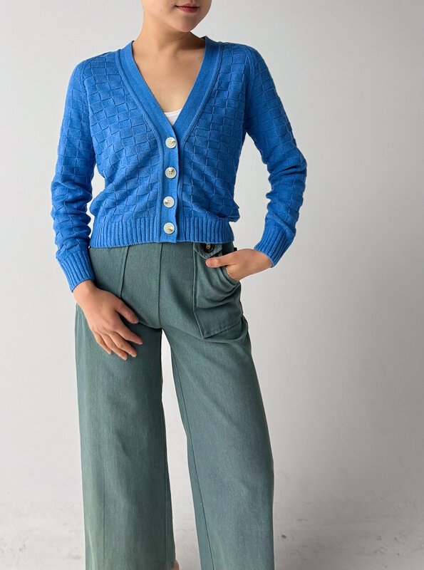 Ava Cardi