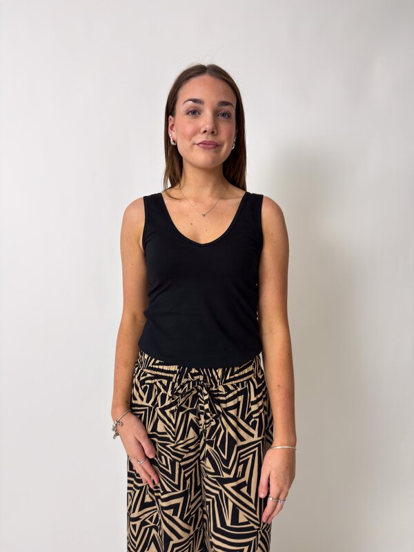 Singlet Top Rev