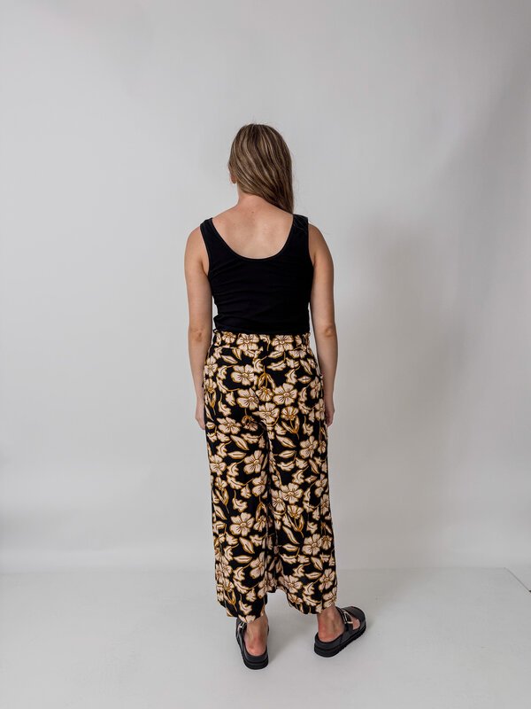 Singlet Top Rev