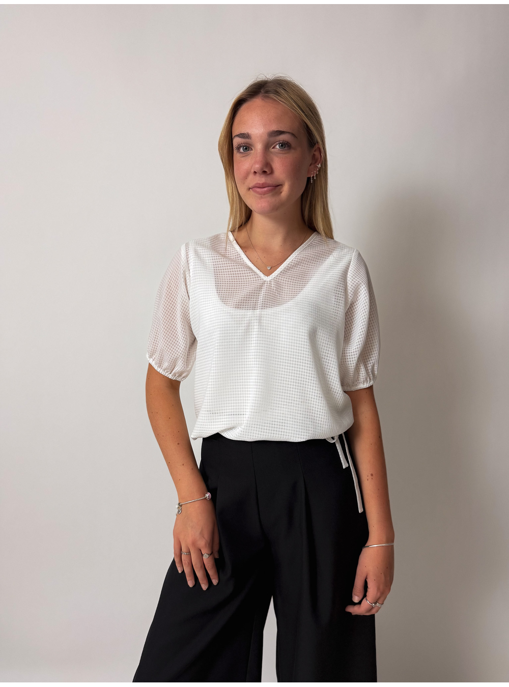 Maggie Top