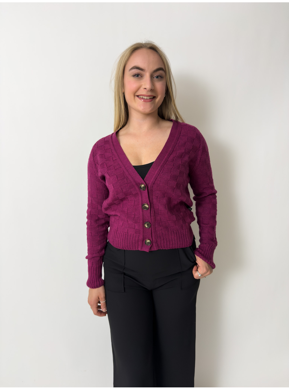 Ava Merino Cardi