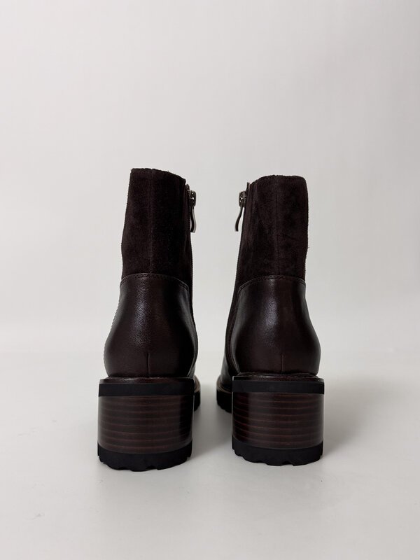 Laura Boot