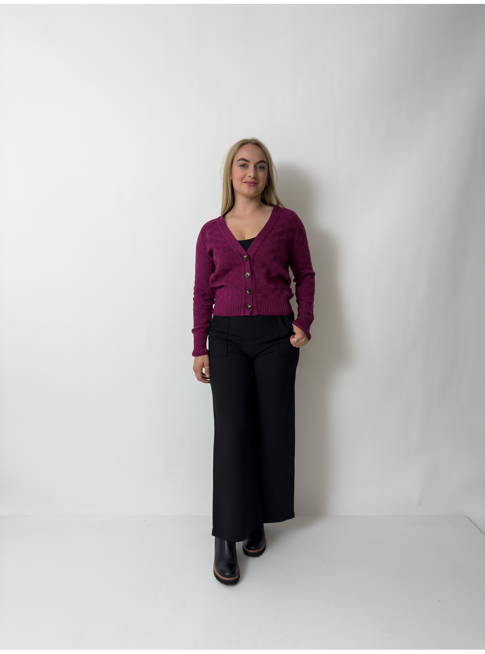 Ava Merino Cardi