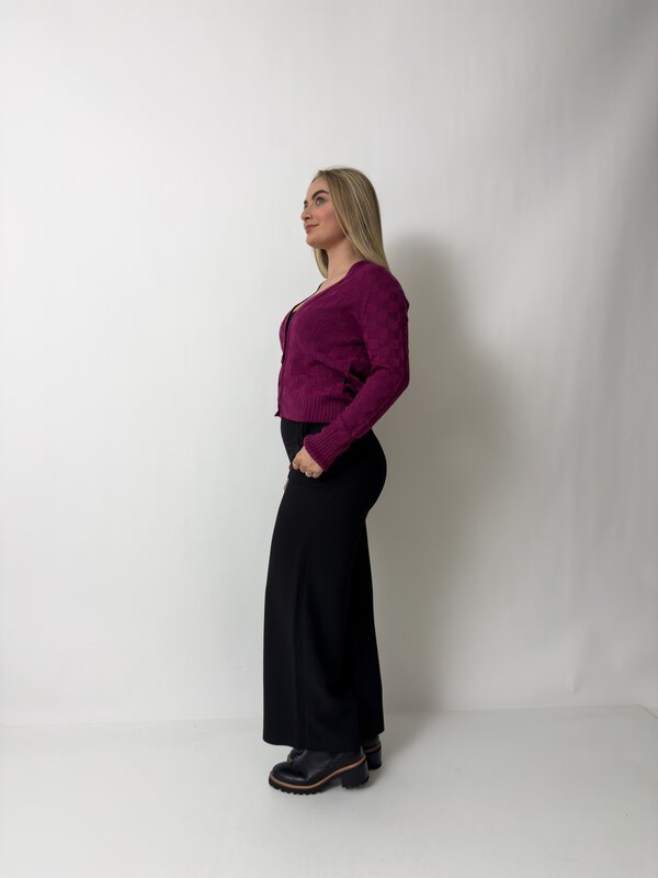 Ava Merino Cardi