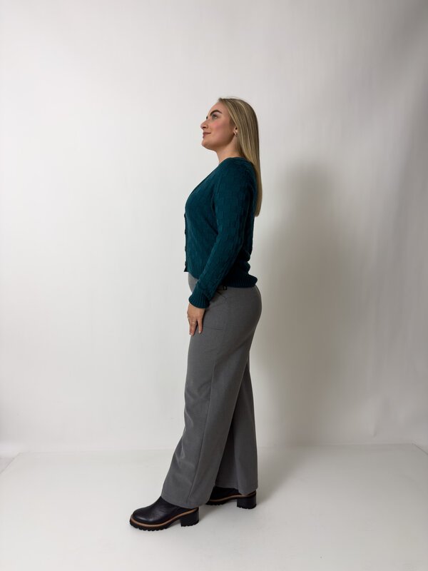 Ava Merino Cardi