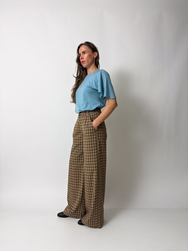 Bee Top