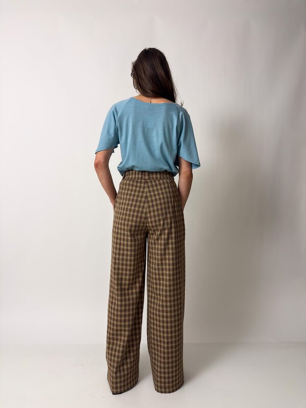 Bee Top
