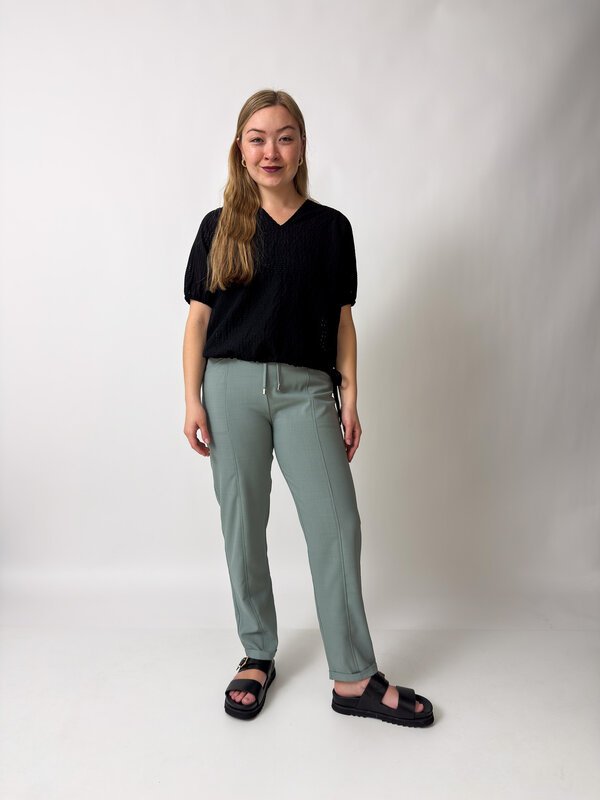 Maggie Top