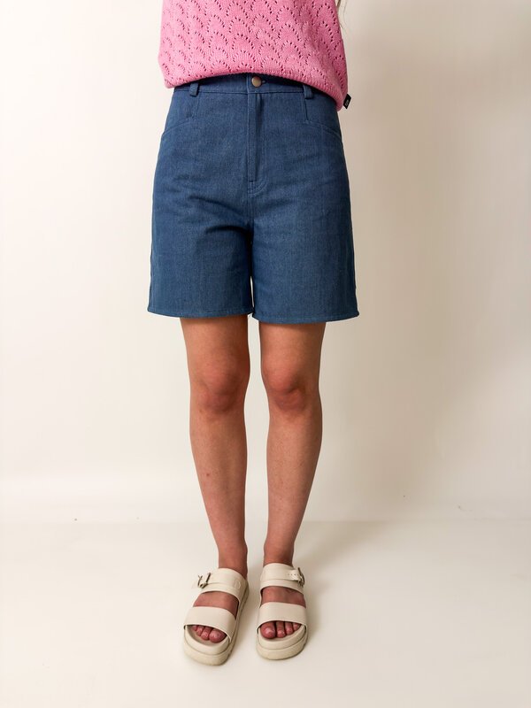 Daisy Short