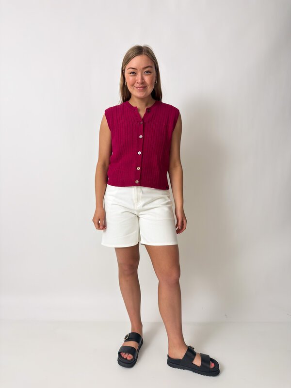 Fin Vest